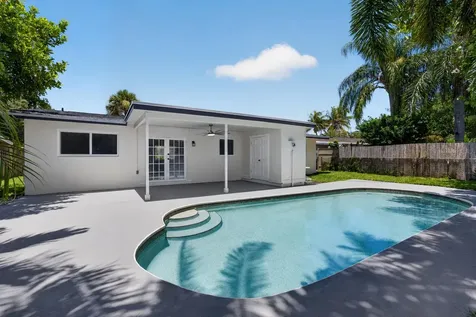 514 Riverside Drive Palm Beach Gardens FL 33410