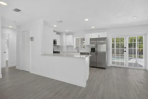 514 Riverside Drive Palm Beach Gardens FL 33410