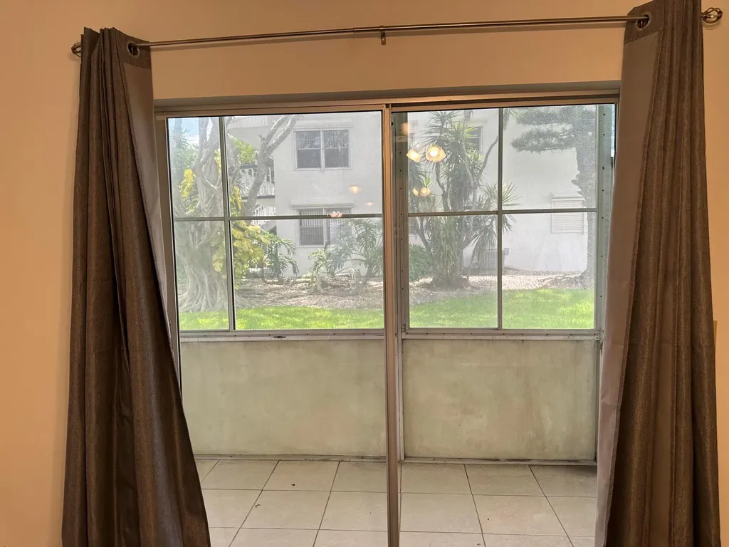 2 Canterbury A West Palm Beach FL 33417