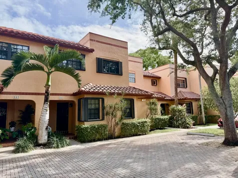 281 NE 16th Place Fort Lauderdale FL 33305