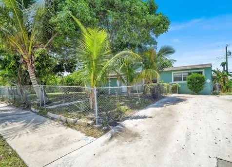 111 Ocean Parkway Boynton Beach FL 33435