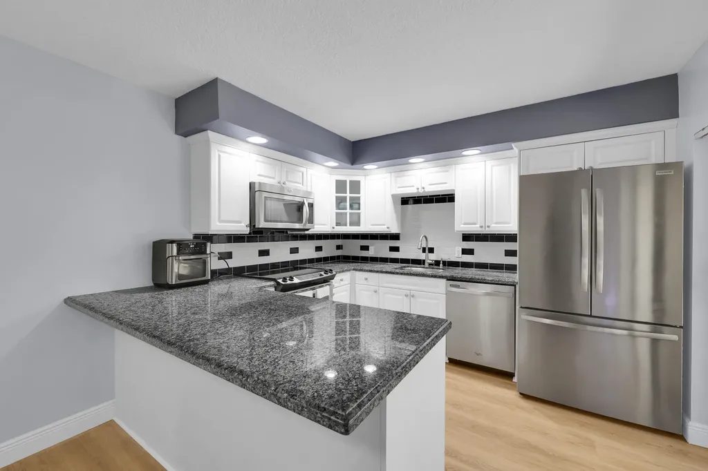 1119 11th Lane Palm Beach Gardens FL 33418