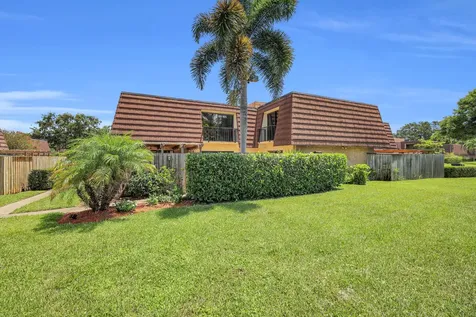 1119 11th Lane Palm Beach Gardens FL 33418