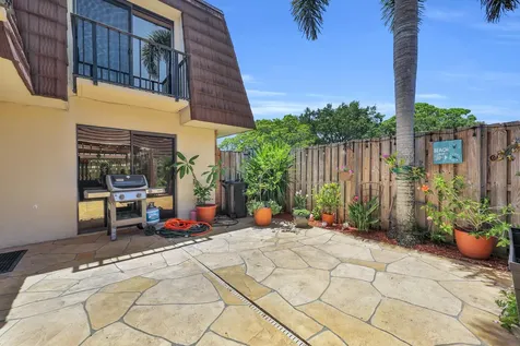 1119 11th Lane Palm Beach Gardens FL 33418