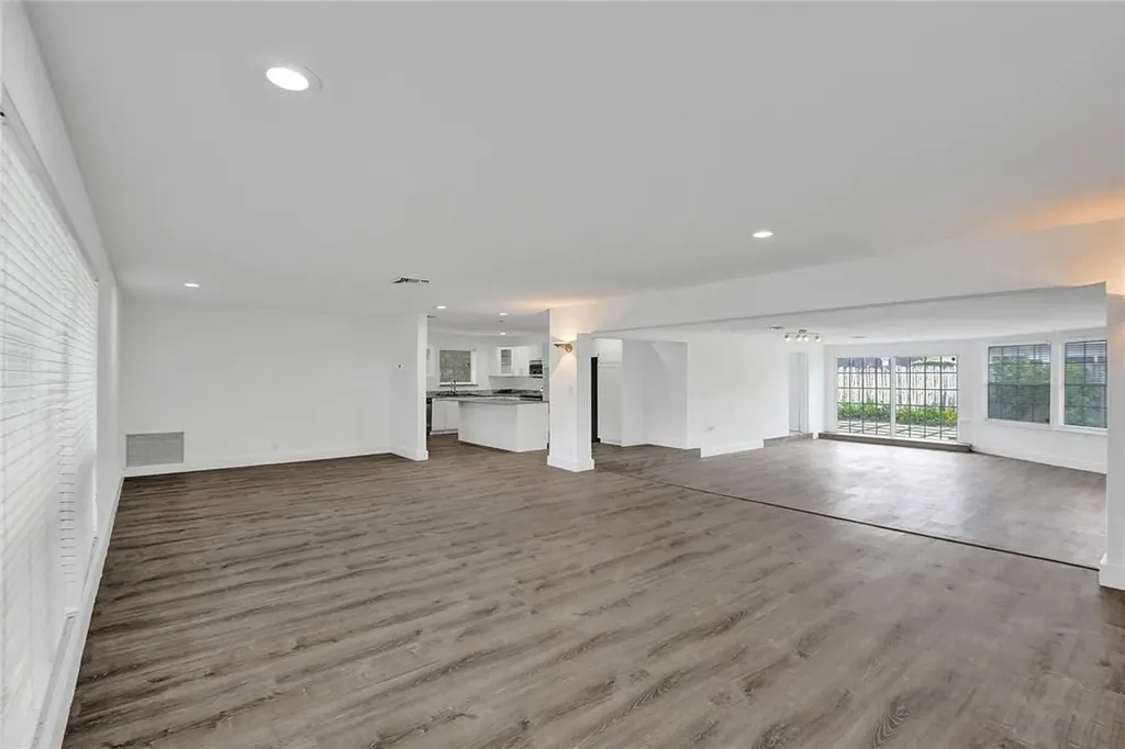 5981 NE 22nd Way Fort Lauderdale FL 33308