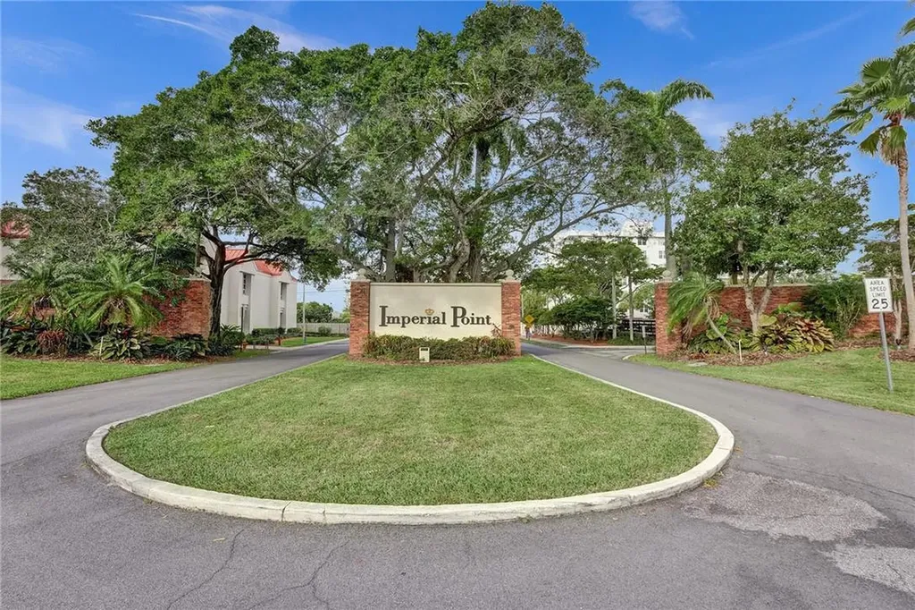 5981 NE 22nd Way Fort Lauderdale FL 33308
