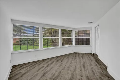 5981 NE 22nd Way Fort Lauderdale FL 33308