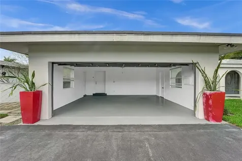 5981 NE 22nd Way Fort Lauderdale FL 33308