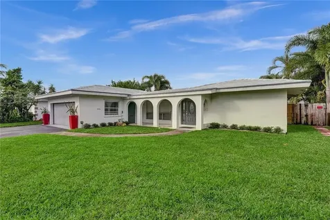 5981 NE 22nd Way Fort Lauderdale FL 33308