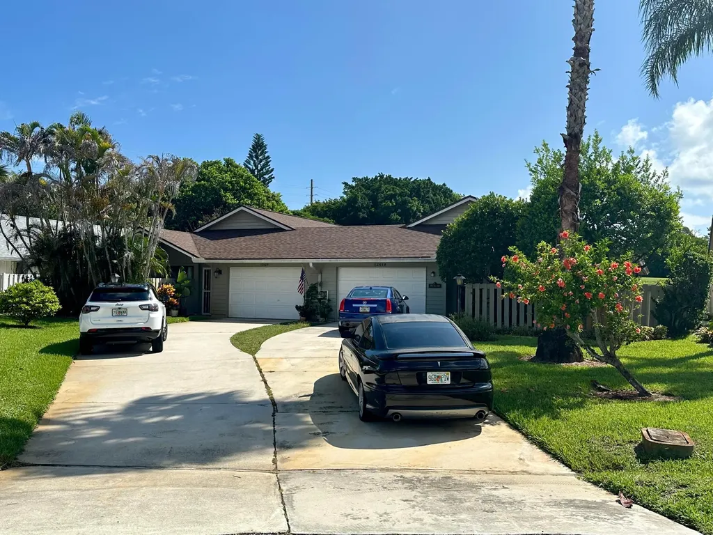 12619 SE Cascades Court Hobe Sound FL 33455