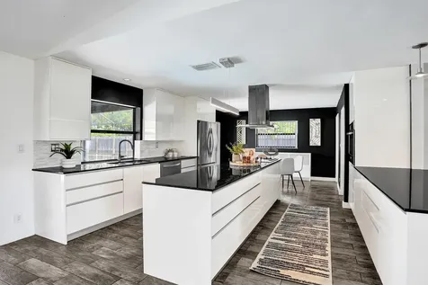 17679 Woodview Terrace Boca Raton FL 33487