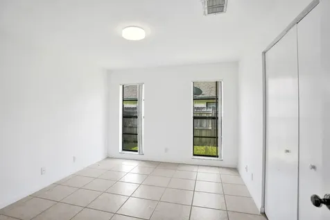 17679 Woodview Terrace Boca Raton FL 33487