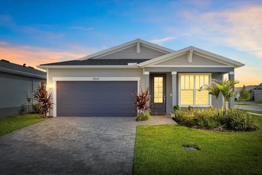 9547 SW Indra Way Port St Lucie FL 34987