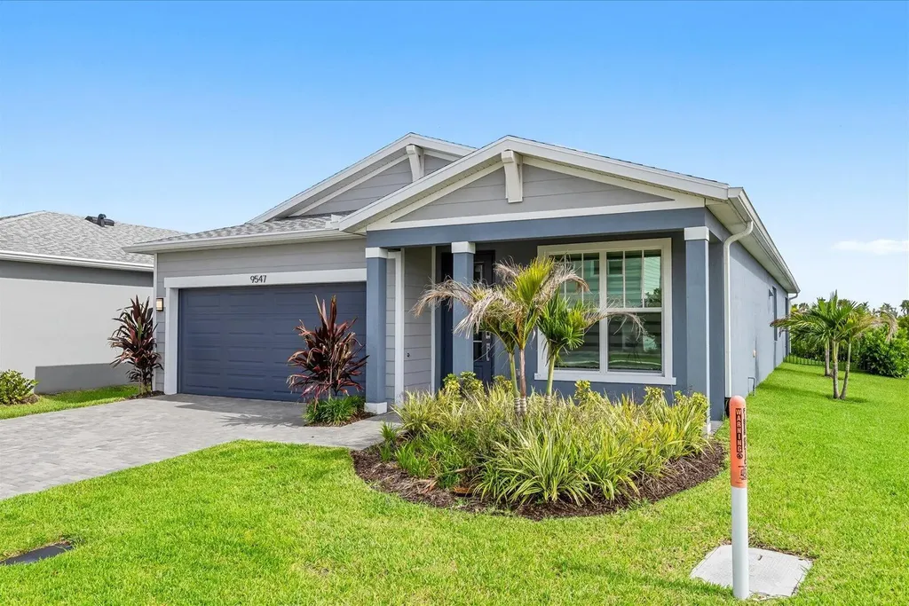 9547 SW Indra Way Port St Lucie FL 34987