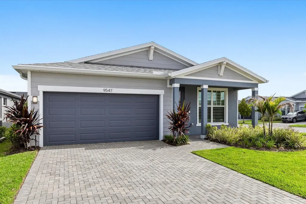 9547 SW Indra Way Port St Lucie FL 34987