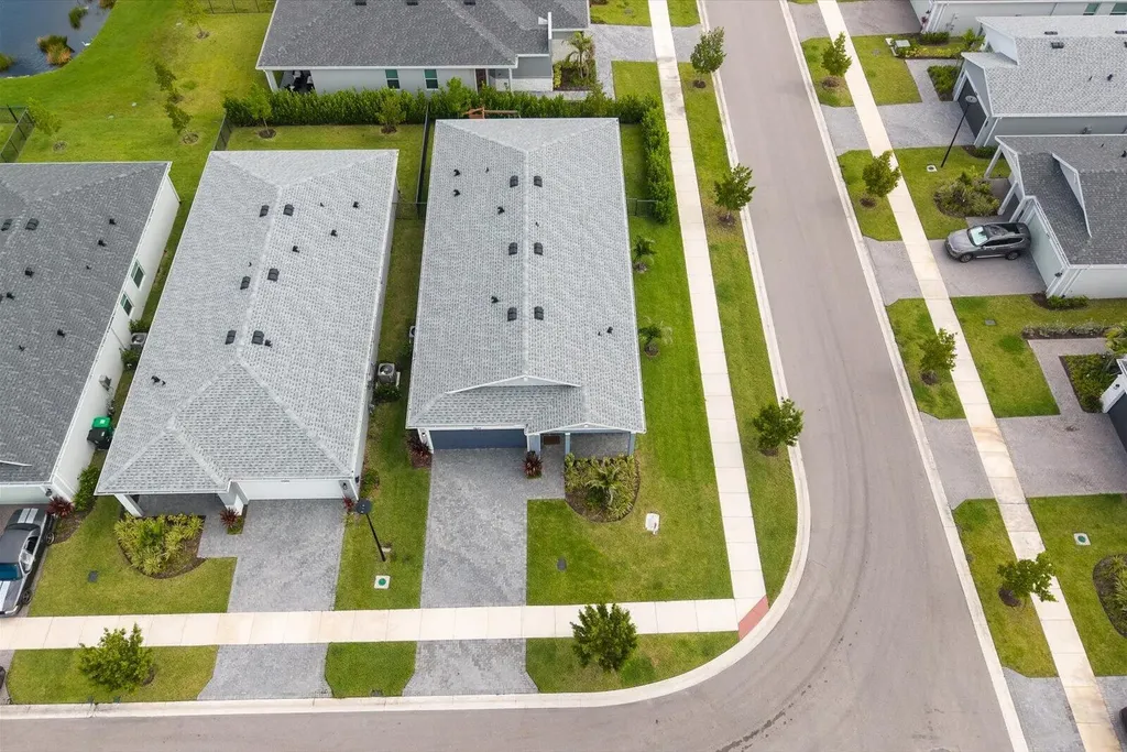 9547 SW Indra Way Port St Lucie FL 34987