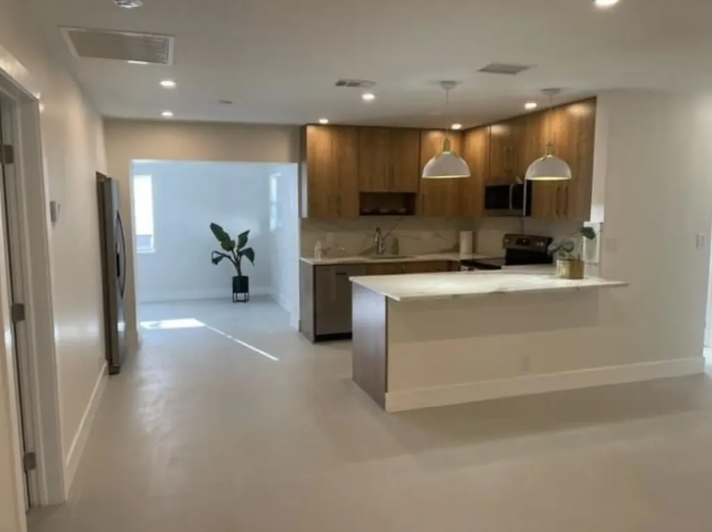 150 Manchester Street Boca Raton FL 33487