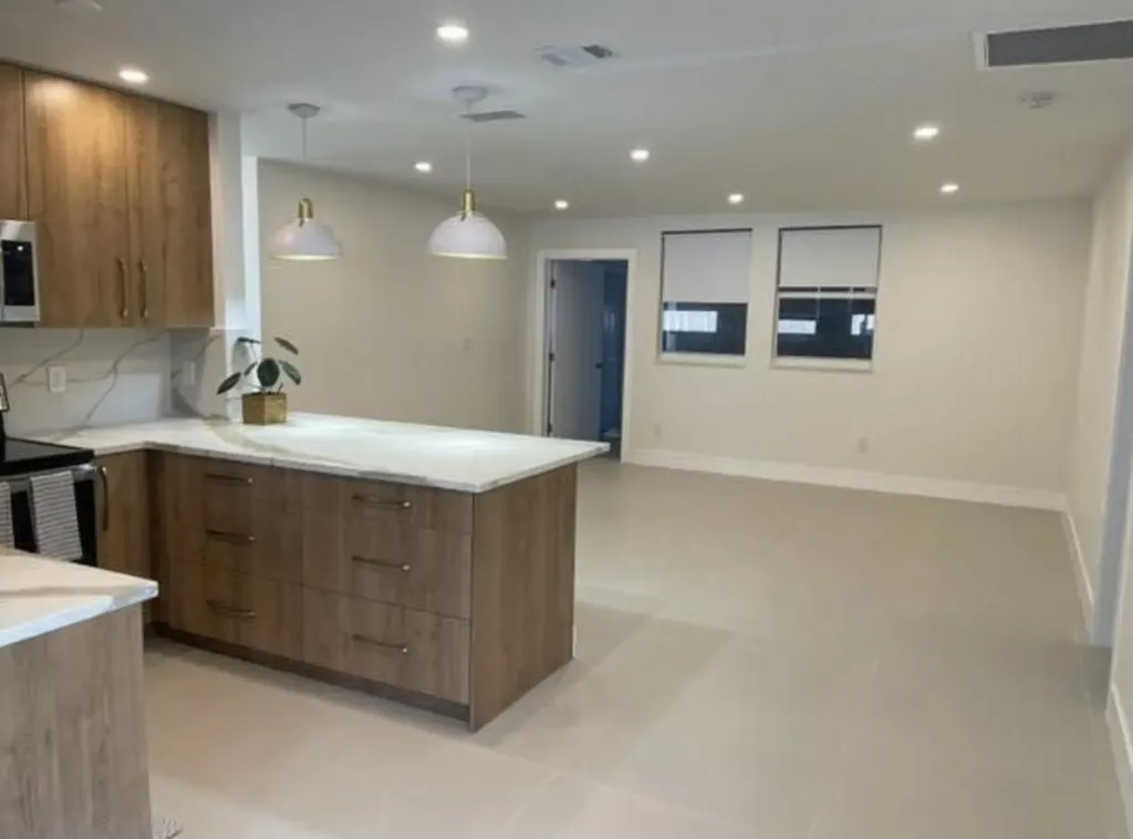150 Manchester Street Boca Raton FL 33487
