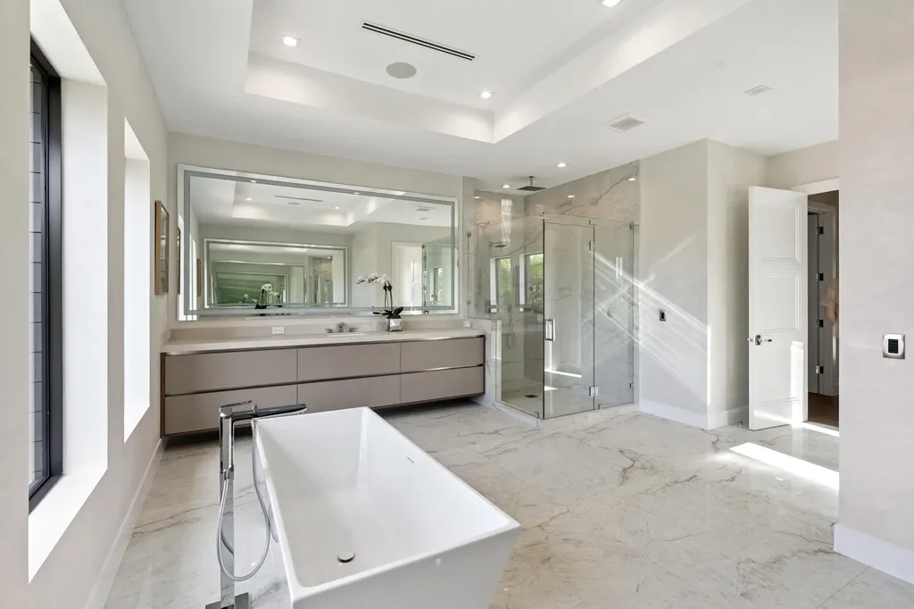 255 NE 3rd Street Boca Raton FL 33432