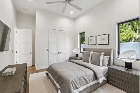255 NE 3rd Street Boca Raton FL 33432