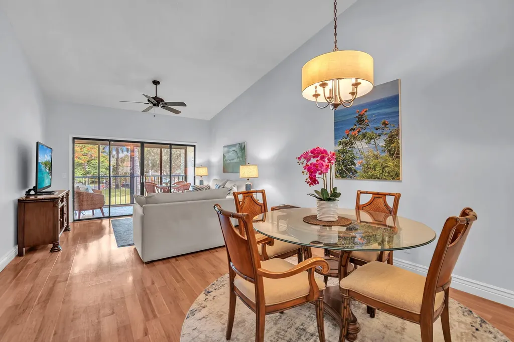 3318 Lucerne Park Drive Greenacres FL 33467