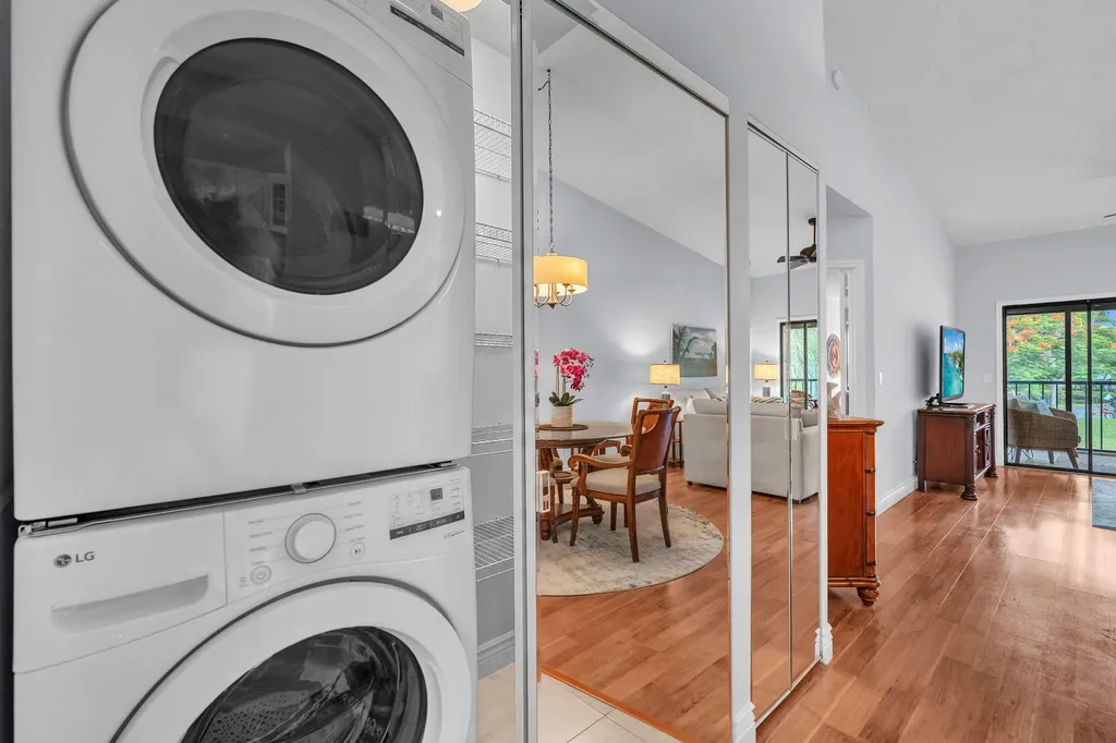 3318 Lucerne Park Drive Greenacres FL 33467