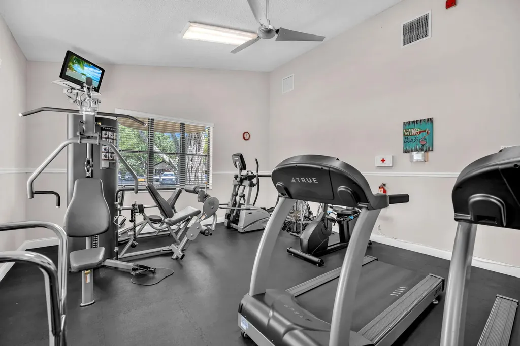 3318 Lucerne Park Drive Greenacres FL 33467