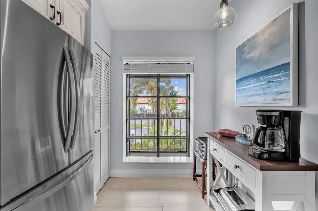 3318 Lucerne Park Drive Greenacres FL 33467