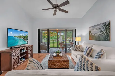3318 Lucerne Park Drive Greenacres FL 33467
