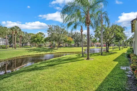 3318 Lucerne Park Drive Greenacres FL 33467