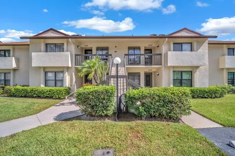 3318 Lucerne Park Drive Greenacres FL 33467