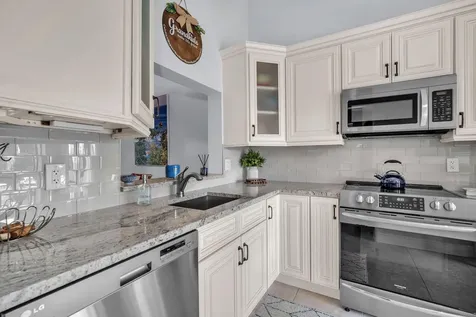 3318 Lucerne Park Drive Greenacres FL 33467