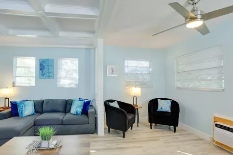 216 S M Street Lake Worth FL 33460