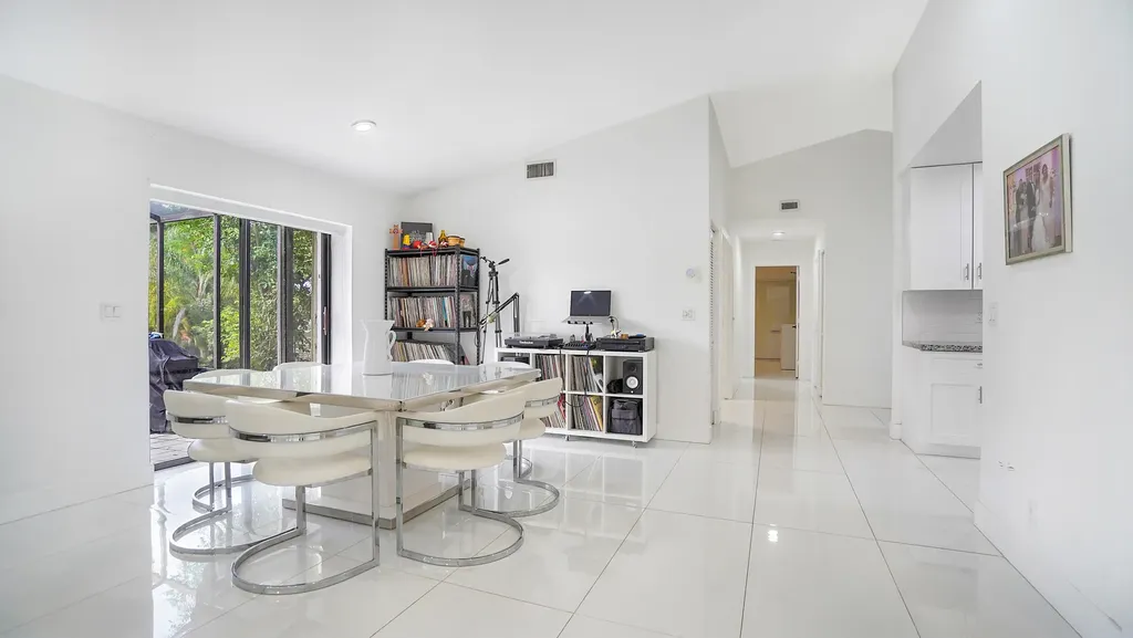 2687 Blue Sage Avenue Coconut Creek FL 33063