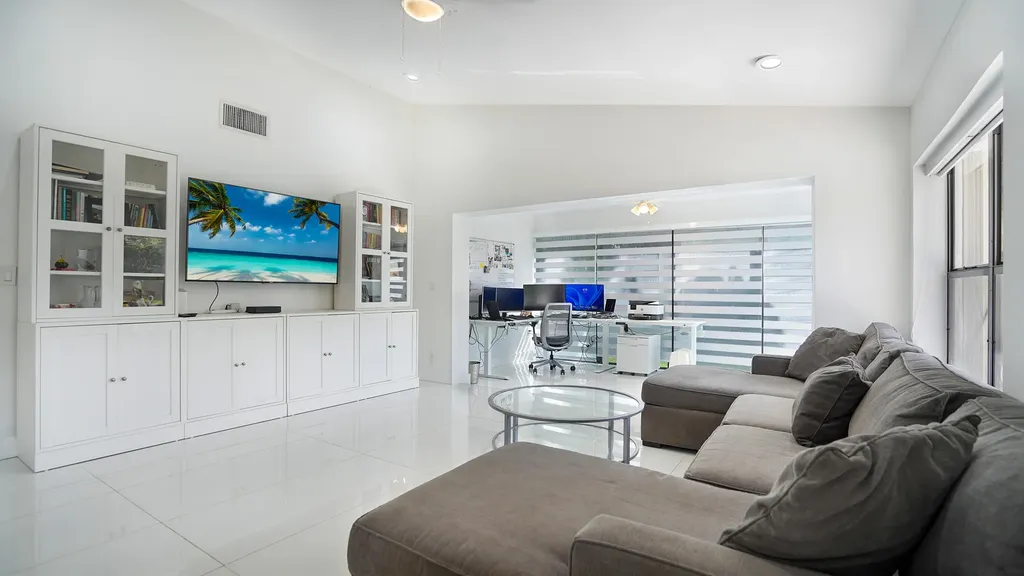 2687 Blue Sage Avenue Coconut Creek FL 33063