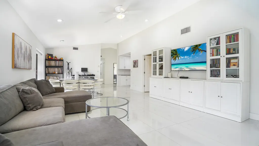 2687 Blue Sage Avenue Coconut Creek FL 33063