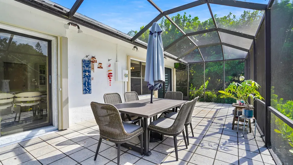 2687 Blue Sage Avenue Coconut Creek FL 33063