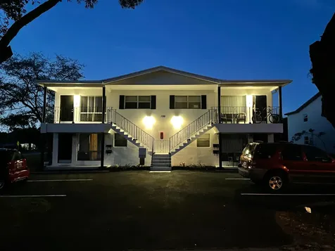 199 SW 15th Street Boca Raton FL 33432