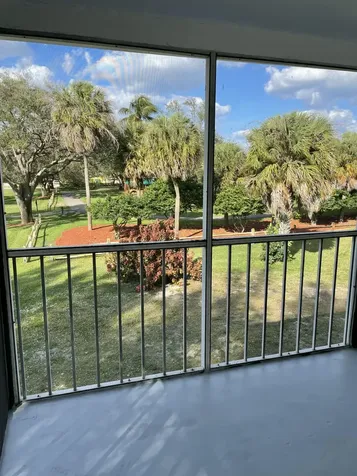 199 SW 15th Street Boca Raton FL 33432