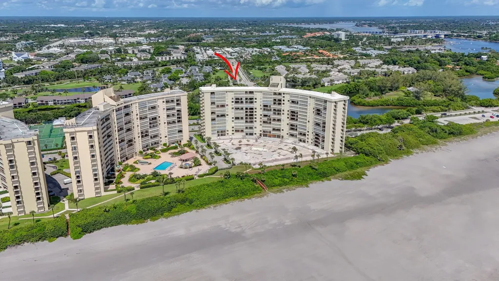 400 Ocean Trail Way Jupiter FL 33477