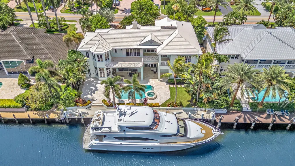 2409 NE 27th Street Lighthouse Point FL 33064