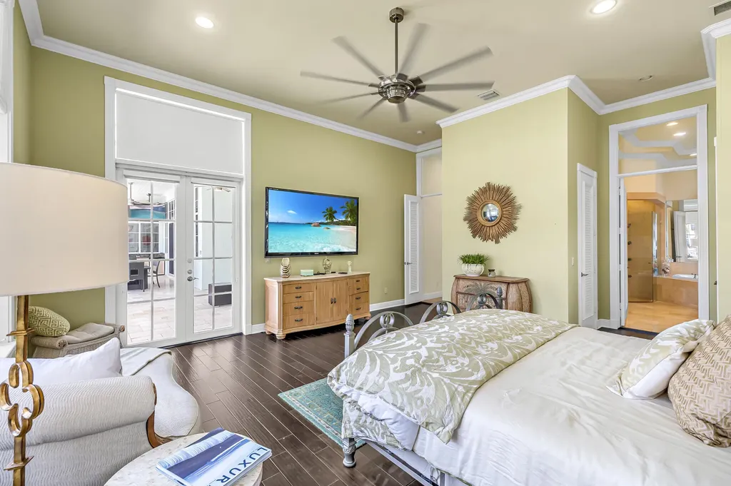 2409 NE 27th Street Lighthouse Point FL 33064