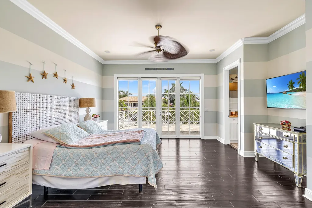 2409 NE 27th Street Lighthouse Point FL 33064