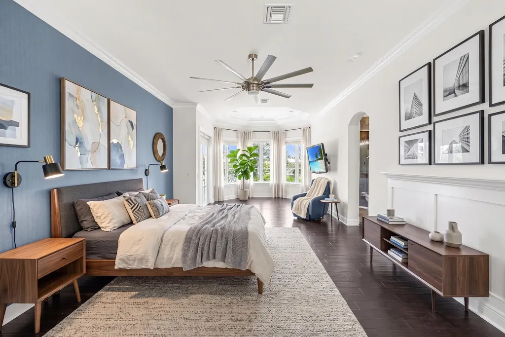 2409 NE 27th Street Lighthouse Point FL 33064