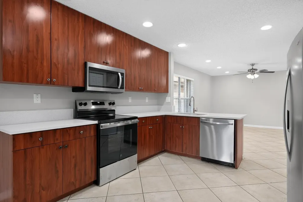 5287 SW 38th Way Fort Lauderdale FL 33312