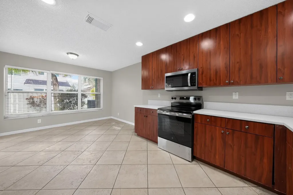 5287 SW 38th Way Fort Lauderdale FL 33312