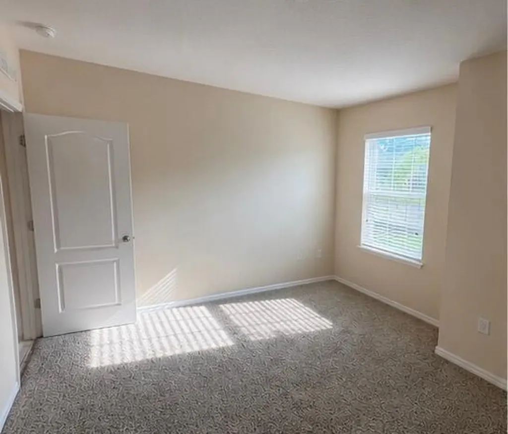 5332 NW Wisk Fern Circle Port St Lucie FL 34986