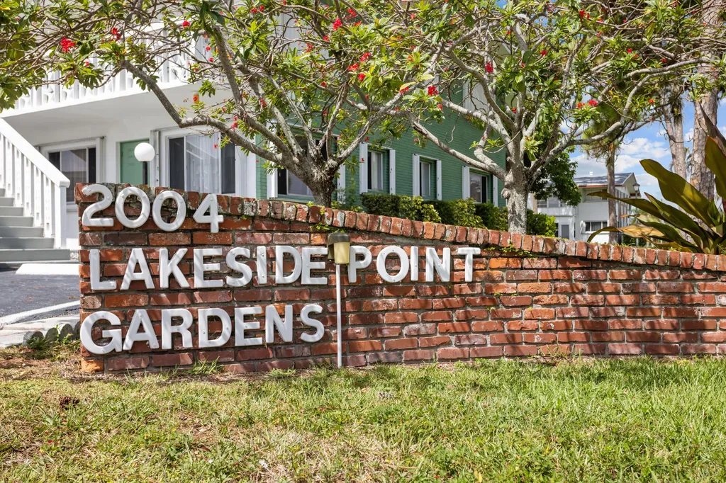 1980 Sunset Avenue Lake Worth Beach FL 33461