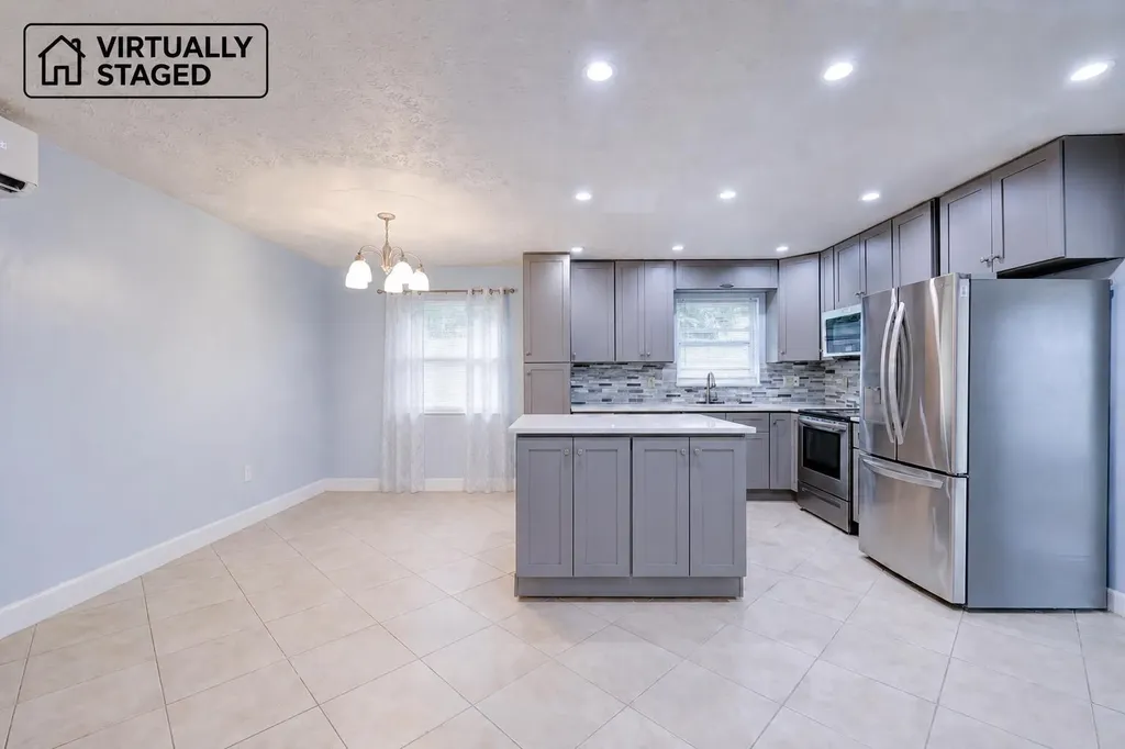 3394 SE Jefferson Street Stuart FL 34997