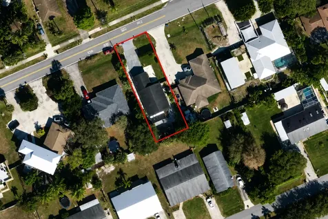 3394 SE Jefferson Street Stuart FL 34997